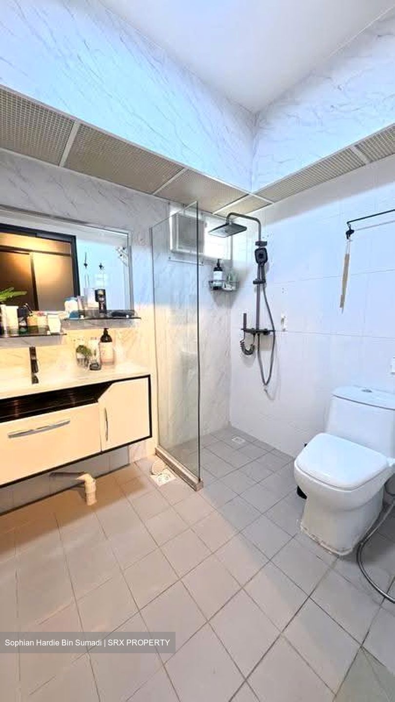 Blk 871B Tampines Greenlace (Tampines), HDB 5 Rooms #624125411